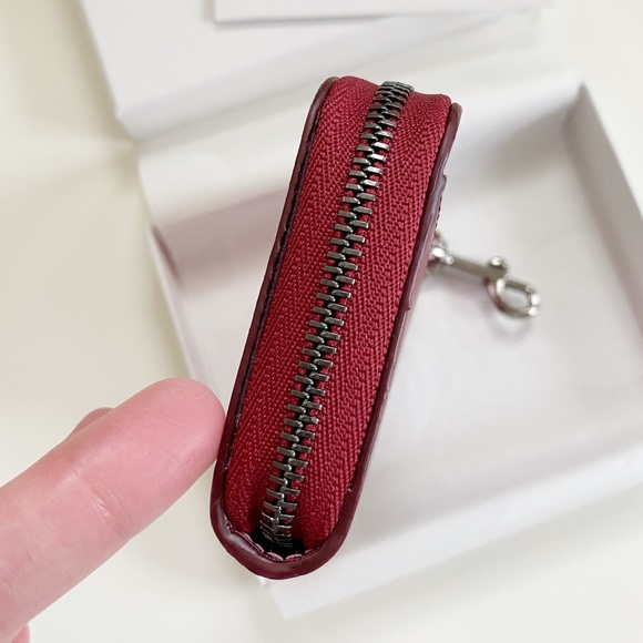 NWT Stella McCartney Metallic Logo Card, Pink